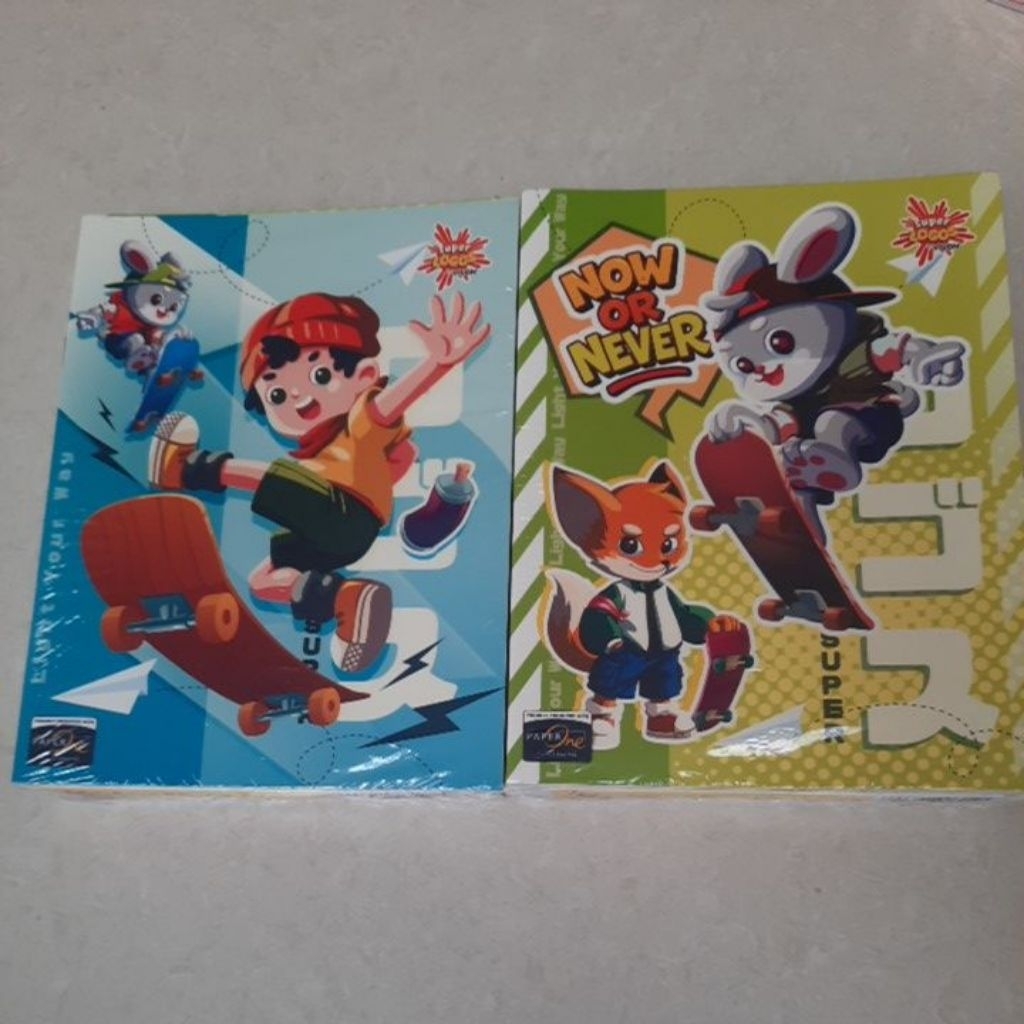 

Buku tulis LOGOS MOTIF ANAK COWOK ATAU One heart isi motif anak cowok 38 lembar/ 1 pak isi 10 buku