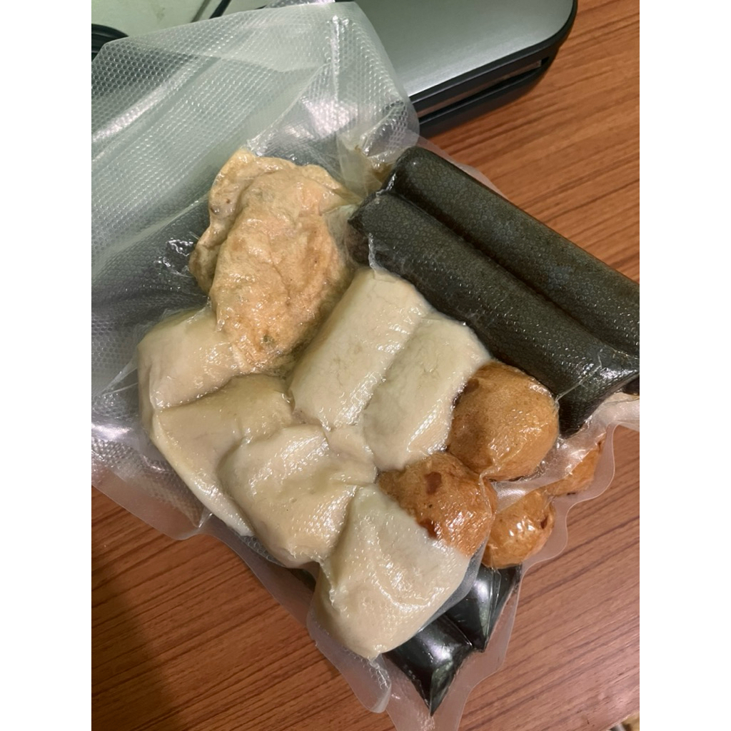 

Pempek campur (adaan keju telur lenjer & crispy)