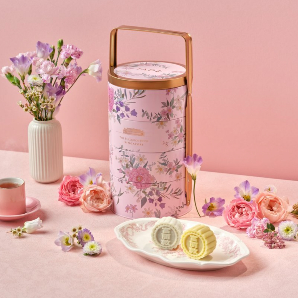 

Fullerton Singapore Hotel Jade Mini Snow-Skin Mooncake Tingkat