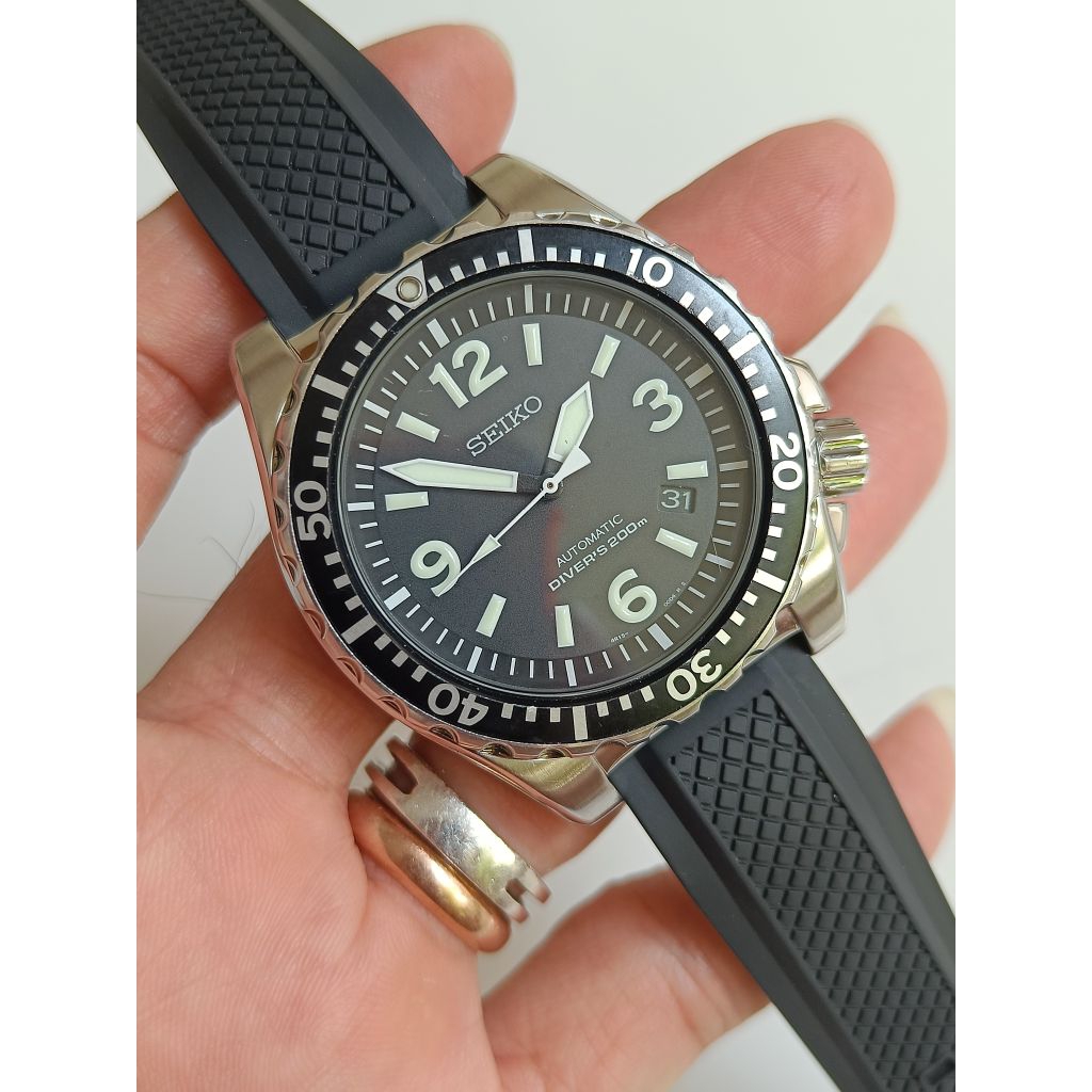 seiko divers SRP043K2 Seiko spork / tuxedo  automatic 4R15 original rare item bekas sangat bagus cuk
