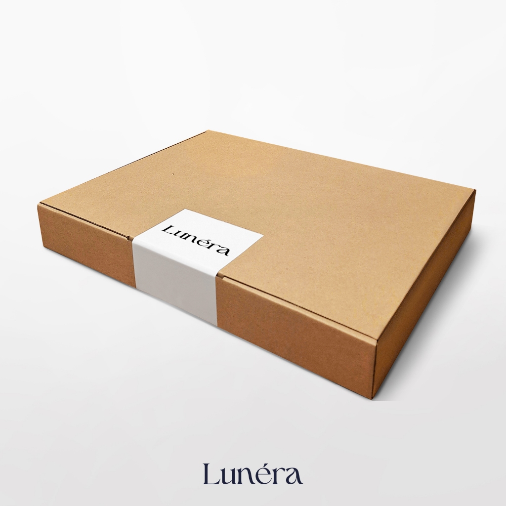 

LUNERA - Gift Box - Kotak Hadiah Ulang Tahun Anniversary Wisuda Kenang-Kenangan