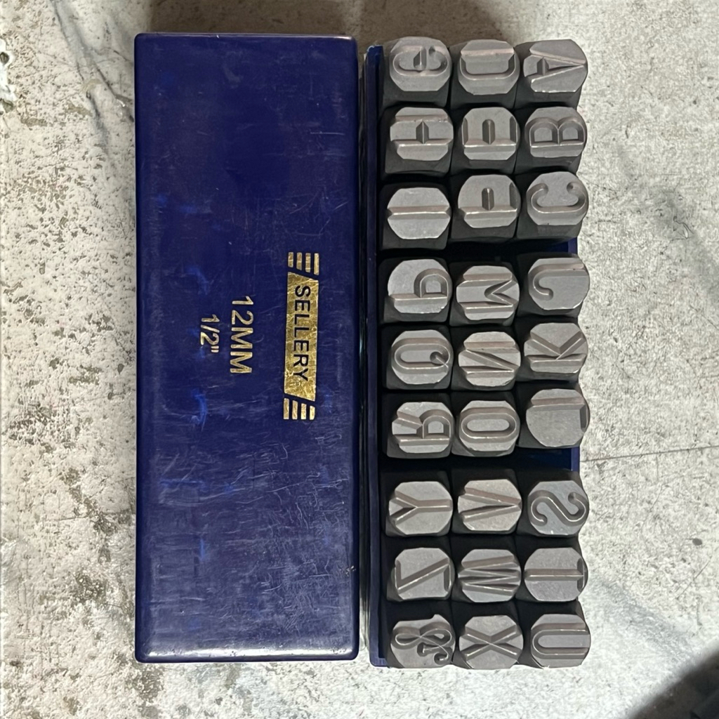 

Pon Huruf / Letter Stamp 12mm Sellery