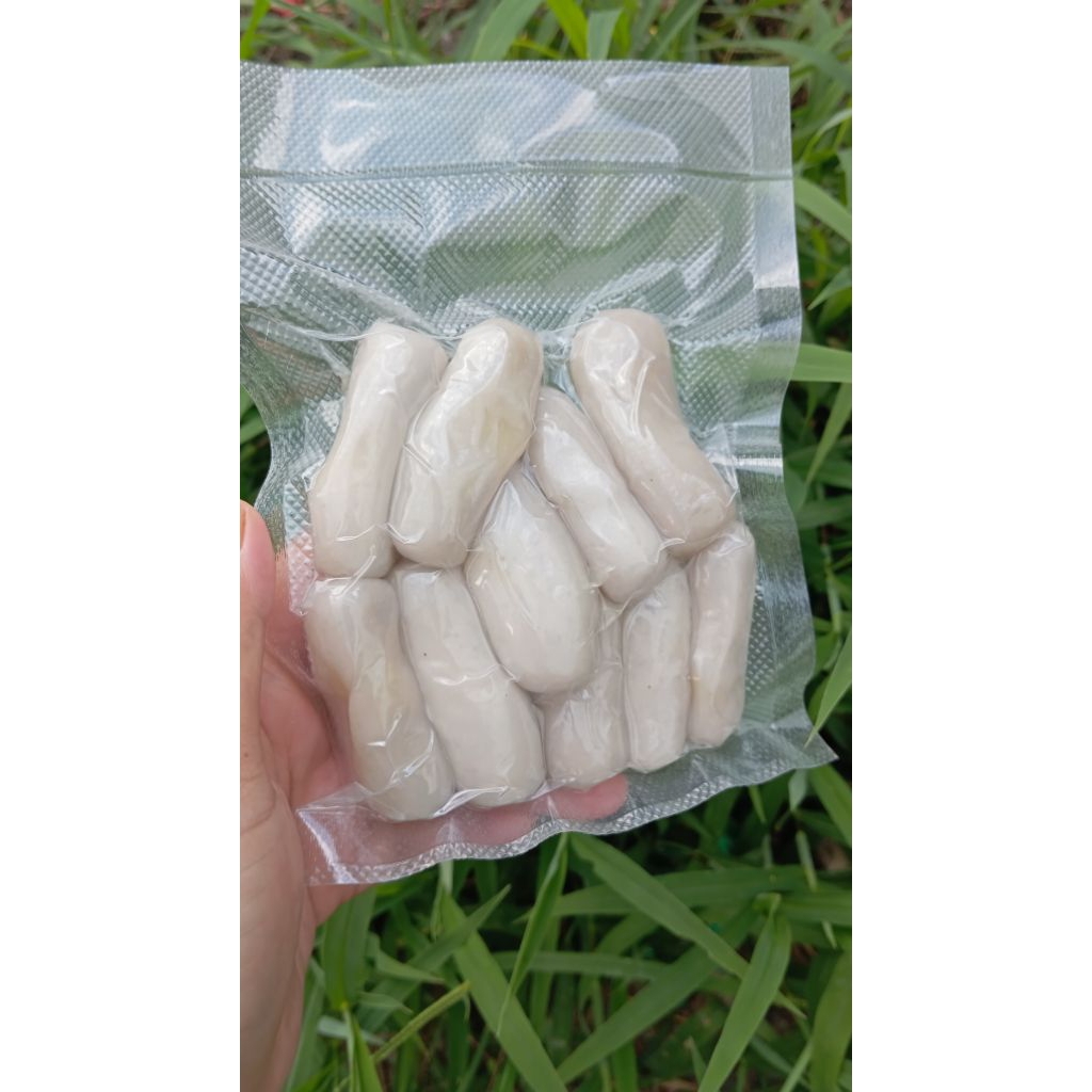 

baso aci Mozarella kuah gurih pedas sambal chili oil