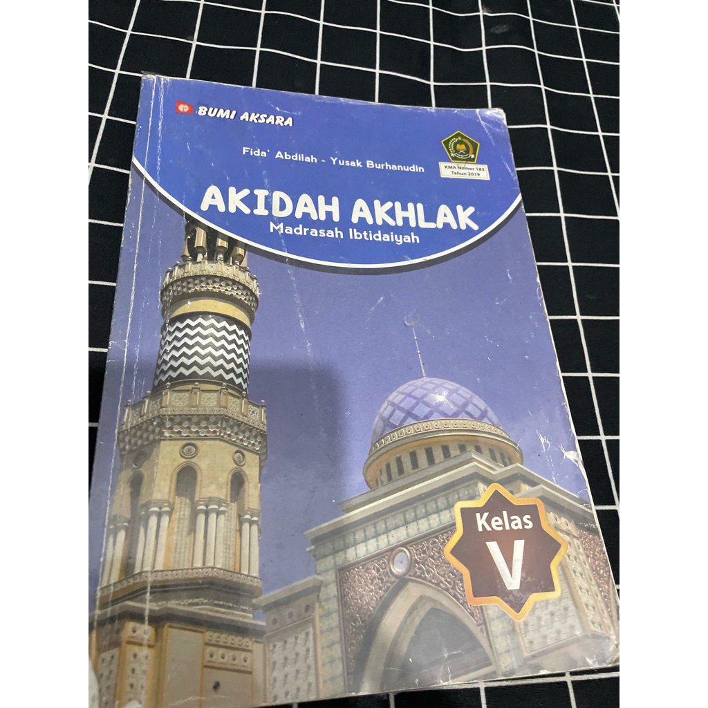Akidah Akhlak kelas 5 bumi aksara