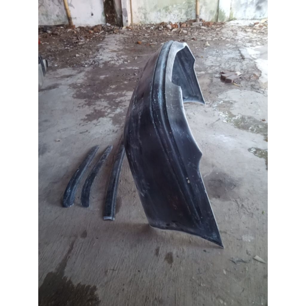 bumper belakang w211 prefacelift