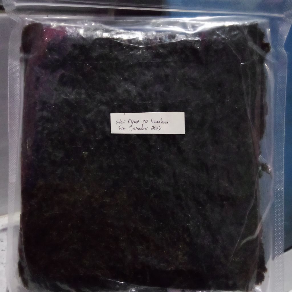 

Nori REJECT 50 Nori sushi kulit kimbab dryseaweed halal bpom rumput laut promo termurah