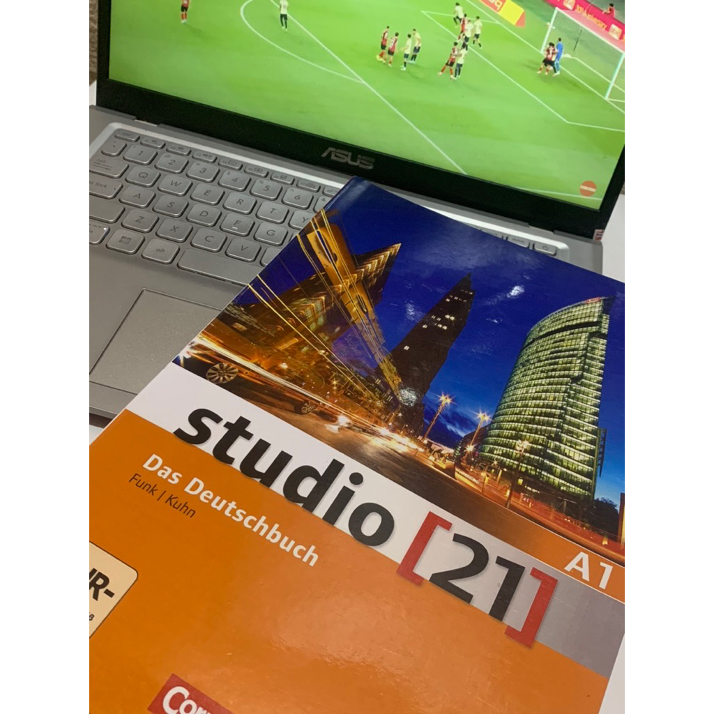 Buku Bahasa Jerman Studio 21 A1
