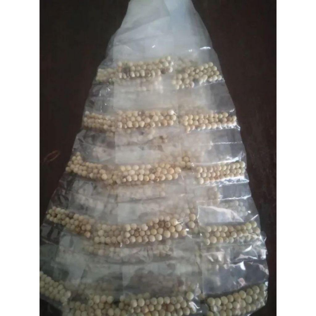 

lada / merca butir. isi 3 renceng / 15 pcs.