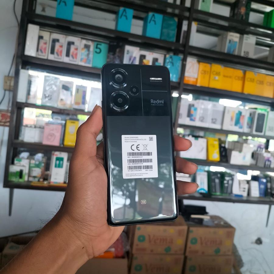 REDMI NOTE 13 PRO PLUS 12/512GB BEKAS PAKAI