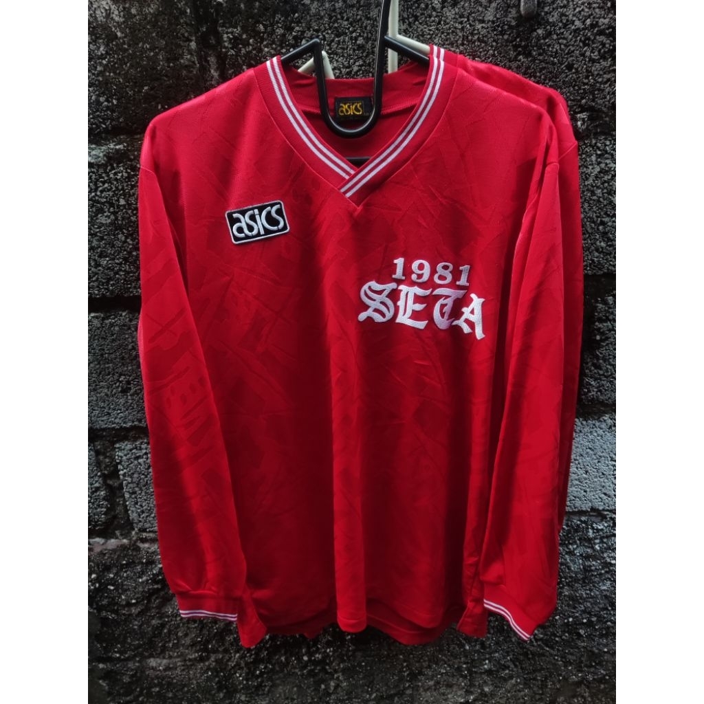 Jersey asics dapat 2 longsleeve vintage template teamwear retro merah couple goal sepasang paketan