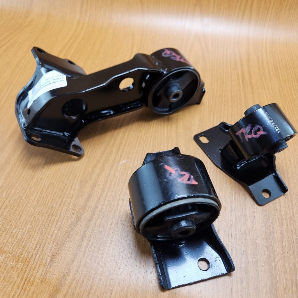 engine mounting set daihatsu ceria kancil import