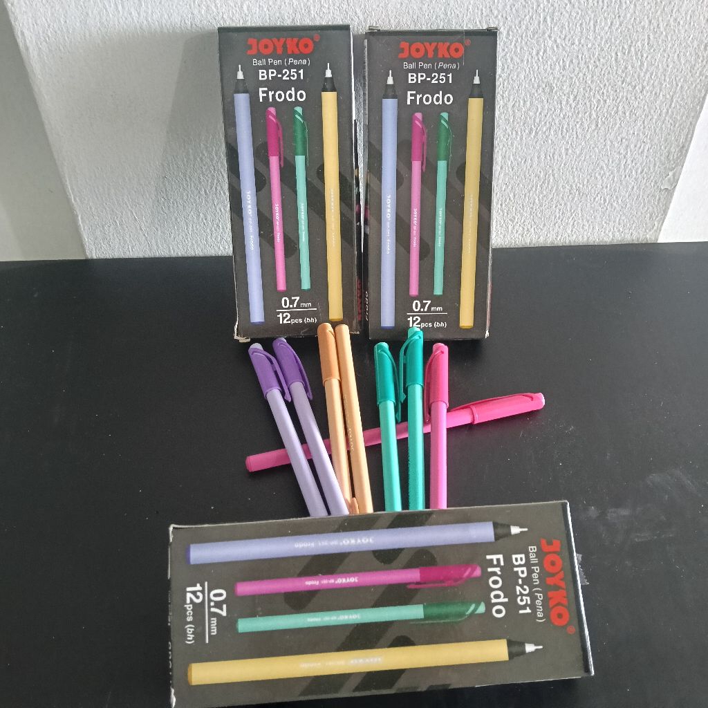

Pulpen Joyko BP-251 Frodo 0.7mm (1pak/12pcs)