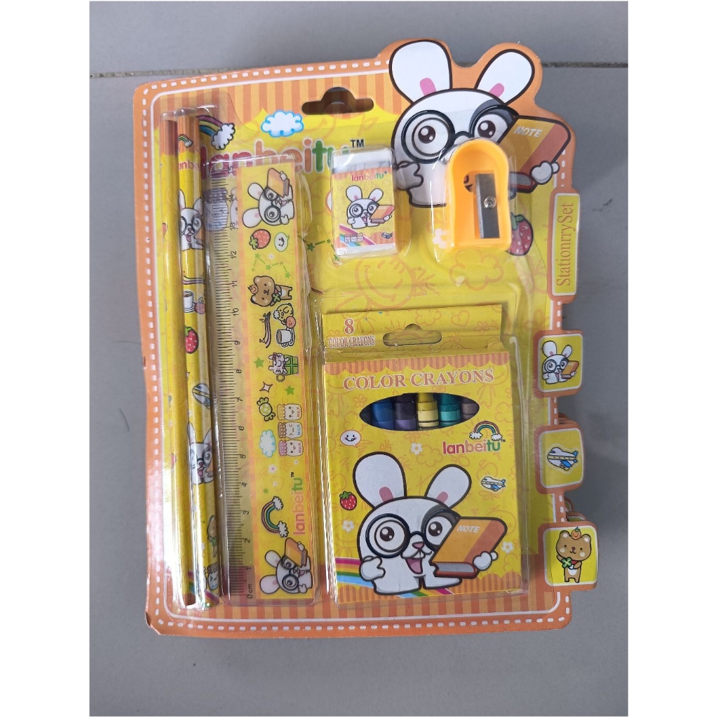 

Alat Tulis Atk Paket 8816 Karakter