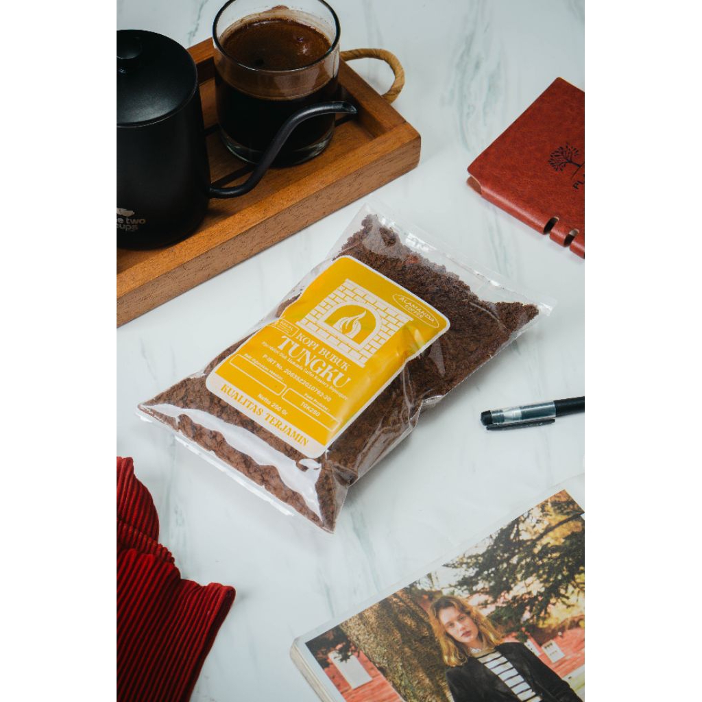 

Kopi bubuk TUNGKU 100gr dari Alamanda coffee kopi warkop dengan rasa nendang dan gilingan halus