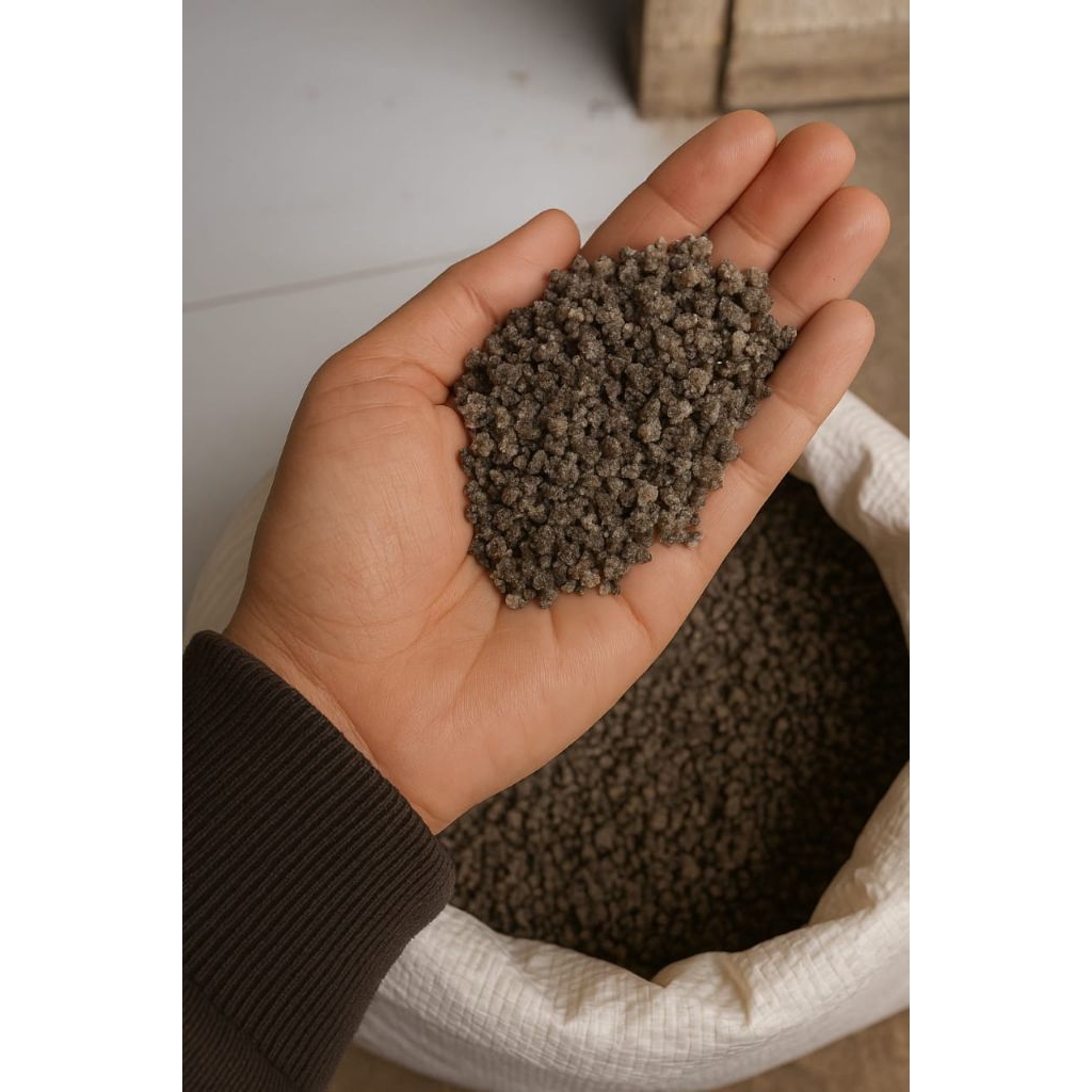 

Oyek/nasi tiwul original khas kediri 1kg hitam pulen PM KARYA baik untuk diet