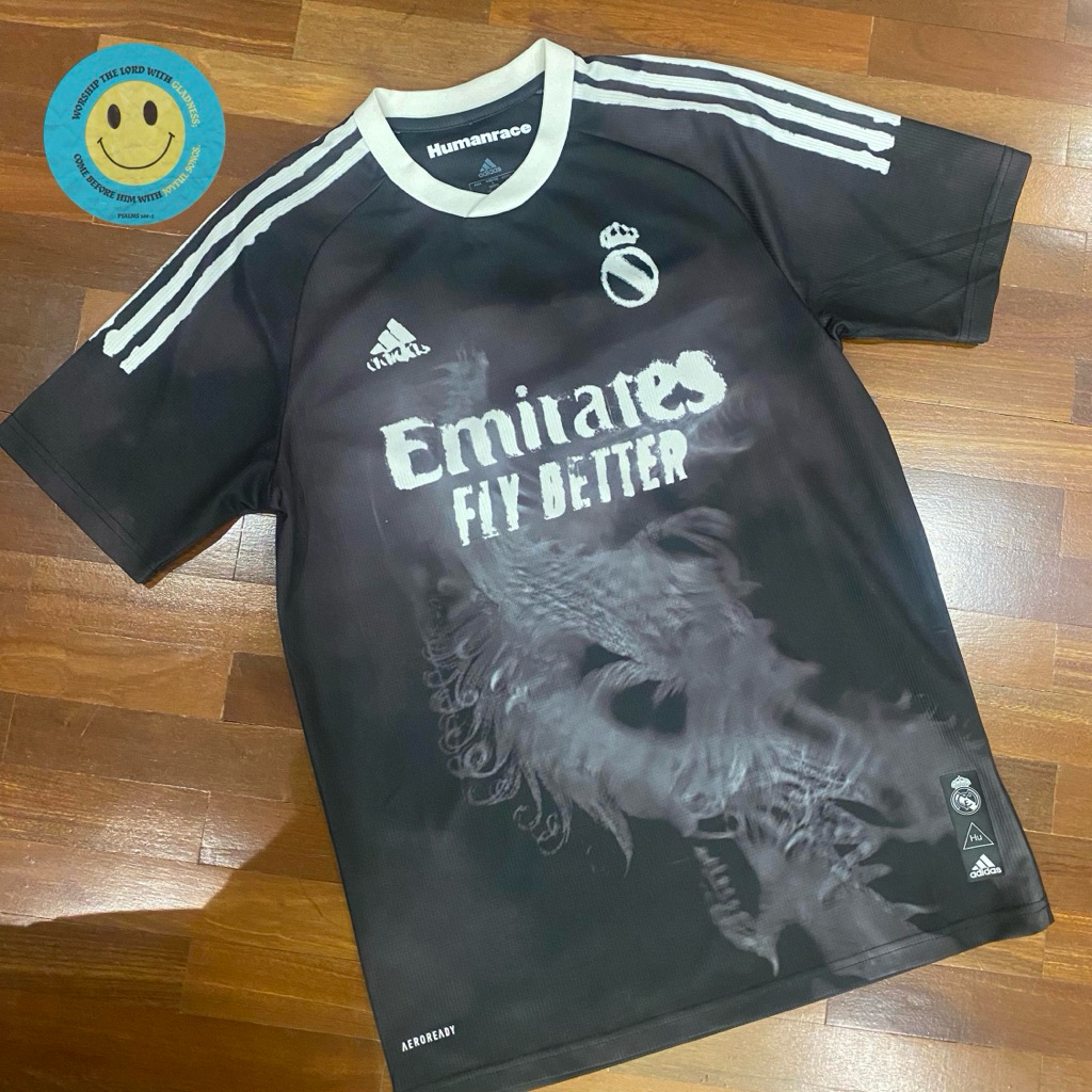 Jersey Real Madrid Humanrace by Adid*s original