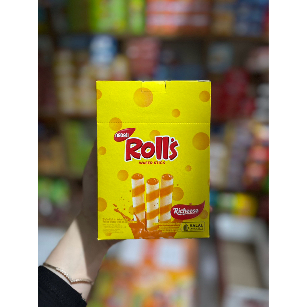 

Roll’s Wafer Stick Nabati Keju Coklat 110gr Isi 20pcs