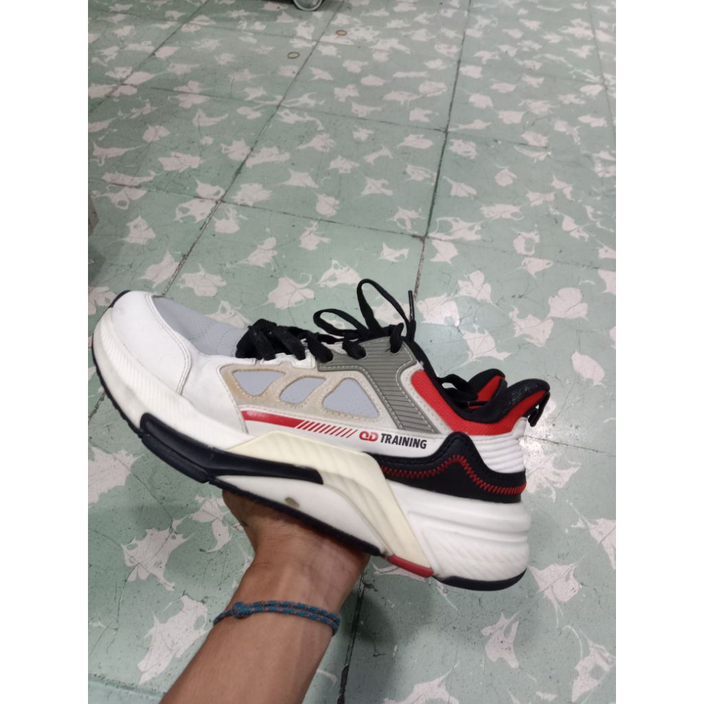 Sepatu Qiaodan Pria Second Original(41)