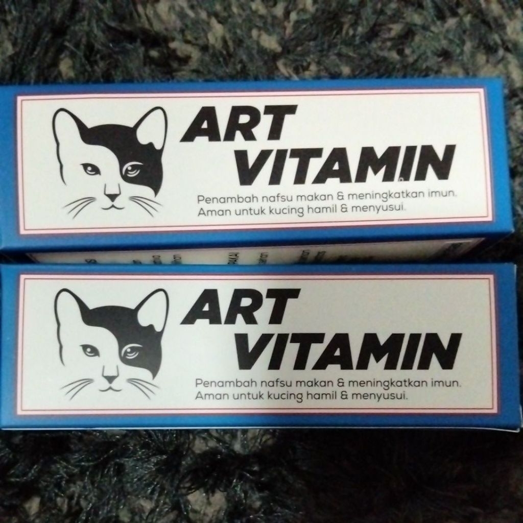 Vitamin kucing dijamin original ( asli ) karena langsung dari pemilik ( peracik Art Vitamin )