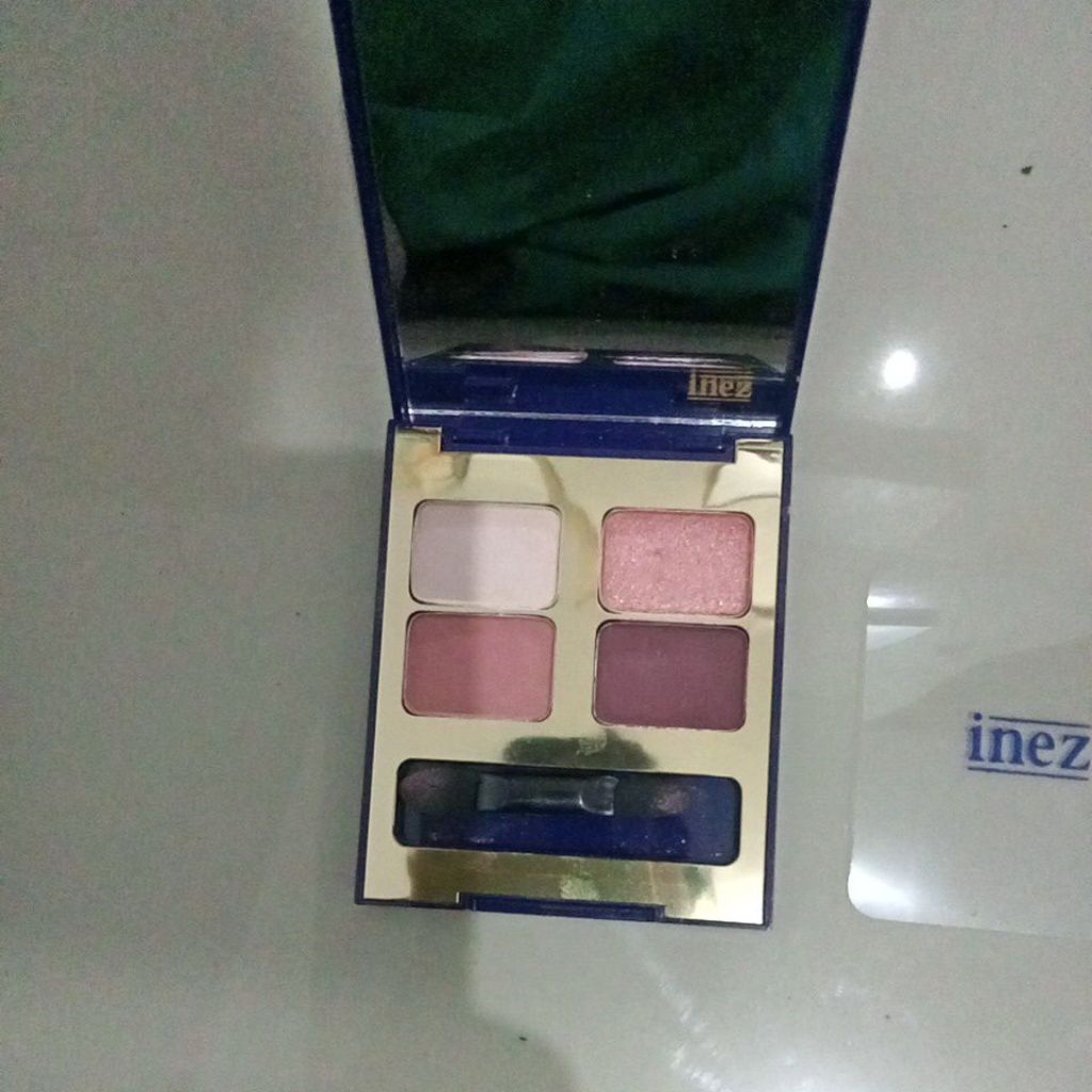eyeshadow inez preloved