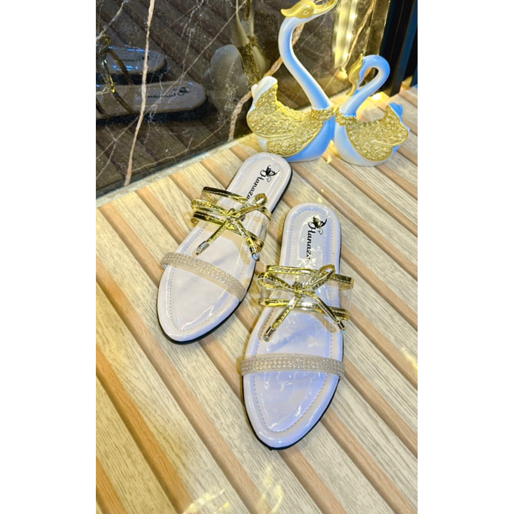 Diamaz Sandal Selop Flat Pita Kaca Transparan Kekinian Korean Style HZ62 Shoes Sendal Wanita Elegan 