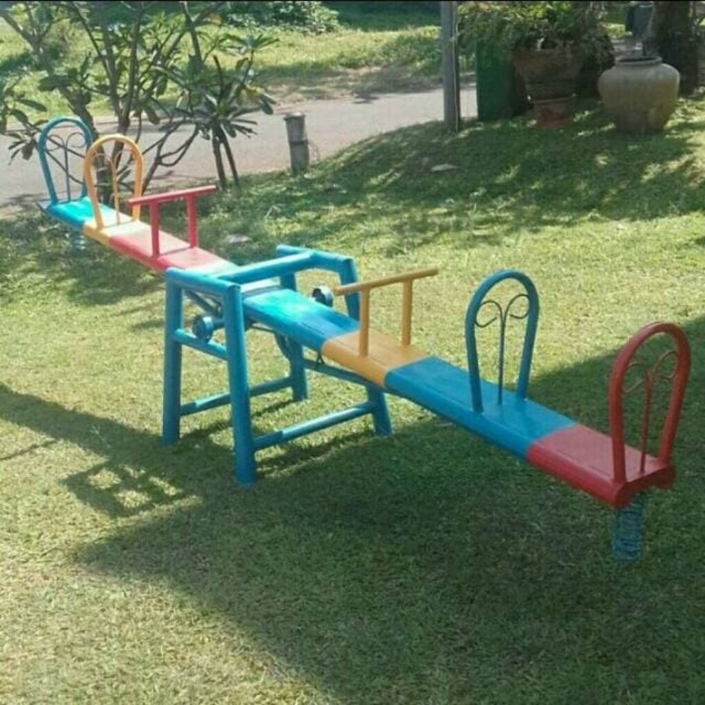 mainan anak jungkat jungkit kuat besi anti karat