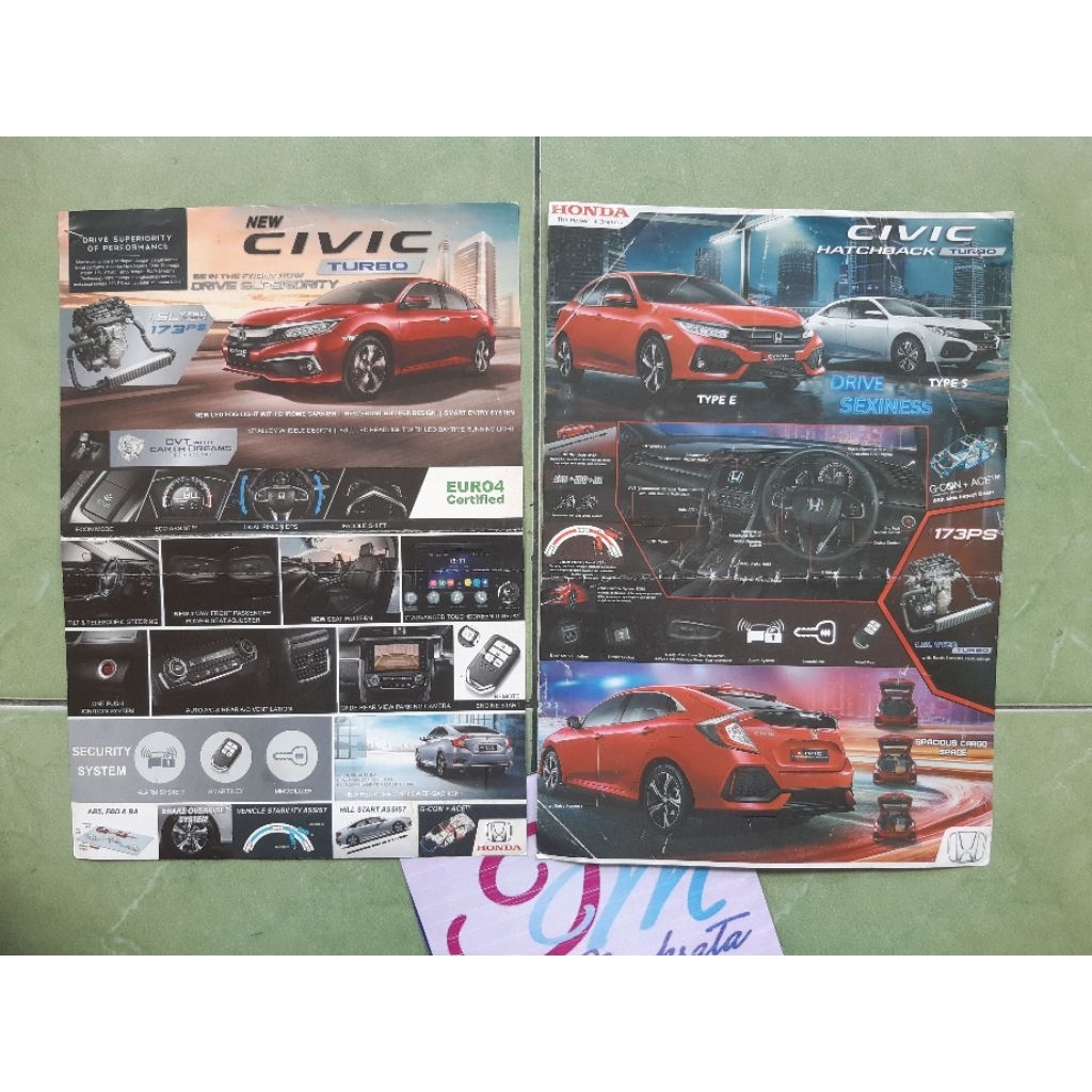 brosur iklan original mobil Honda Civic dan Civic Hatchback turbo