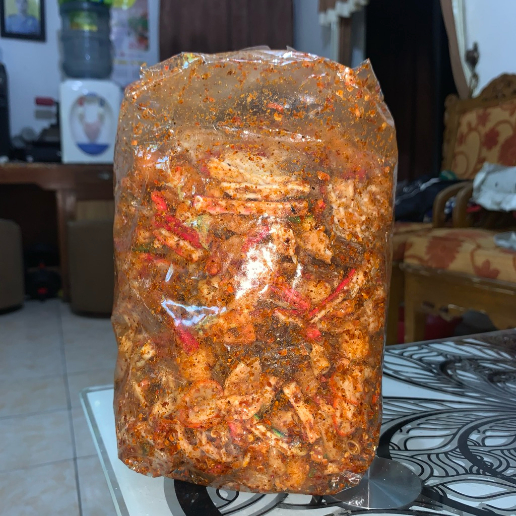 

Seblak Kering Mix Sebring Pedas Daun Jeruk Camilan Pedas Kerupuk Seblak Enak Renyah Seblak Kering Viral 100Gr