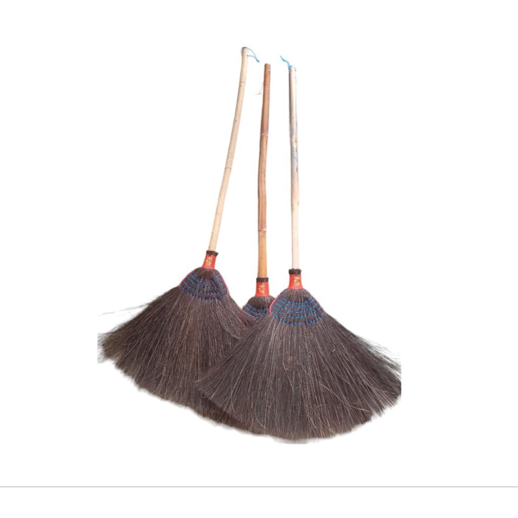 Sapu Injuk aren. Sapu ijuk gagang rotan