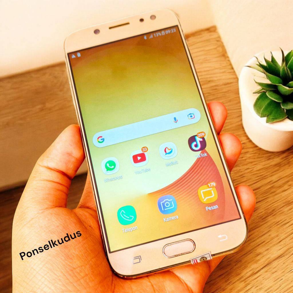 SAMSUNG GALAXY J3 PRO SECOND NORMAL BERKUALITAS HARGA TERJANGKAU