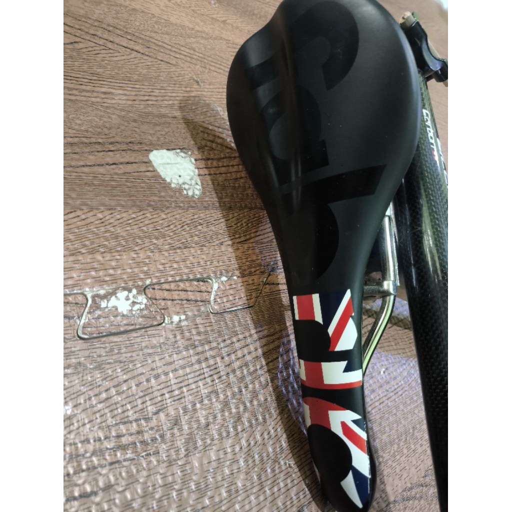 Sadel / sadle fabric edisi bendera England