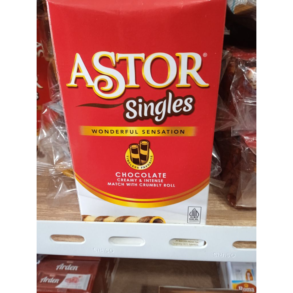 

astor singles kotak