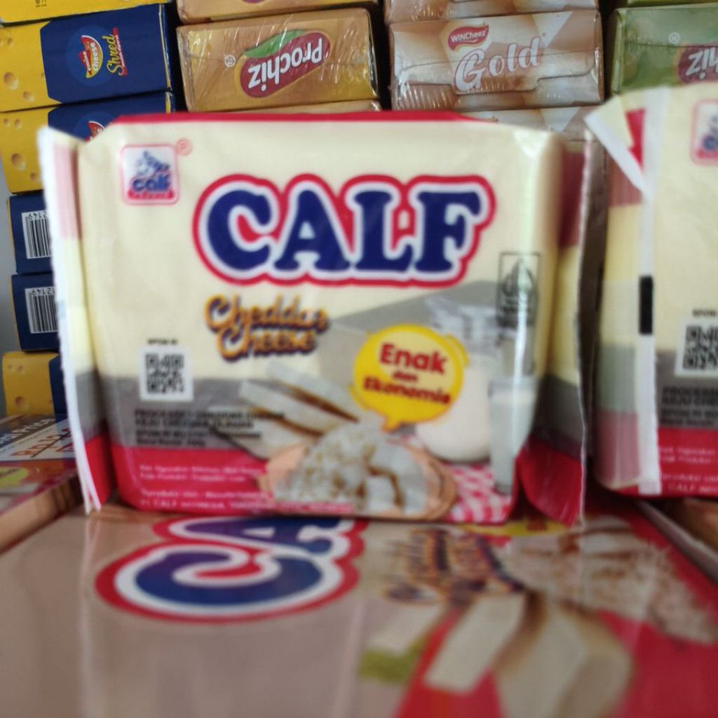 

Keju Calf Cheddar Cheese 200 Gr