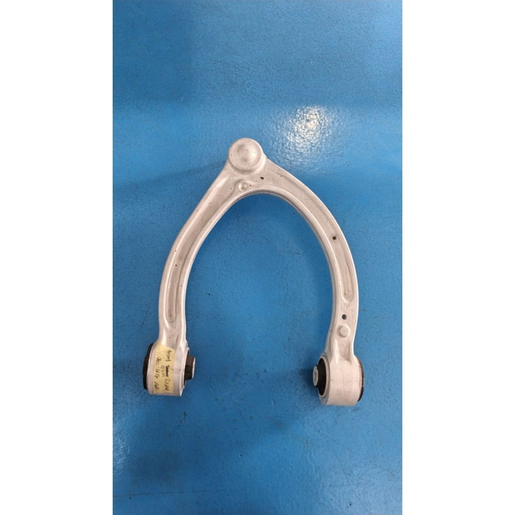 UPPER ARM MERCY W221 S350