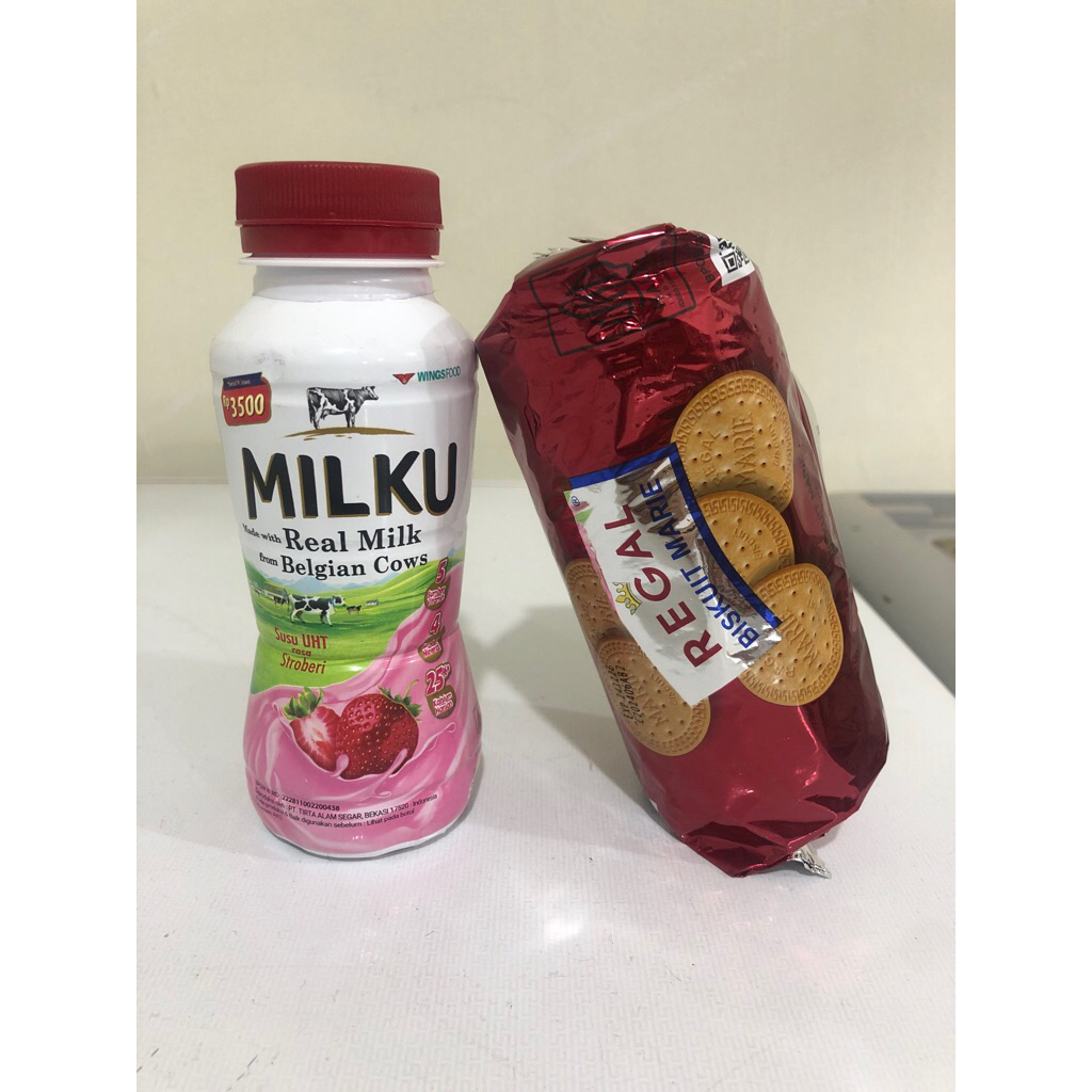 

(C2) Combo Hemat 1btl Milku strawberry 200ml, 1bks marie regal 120g