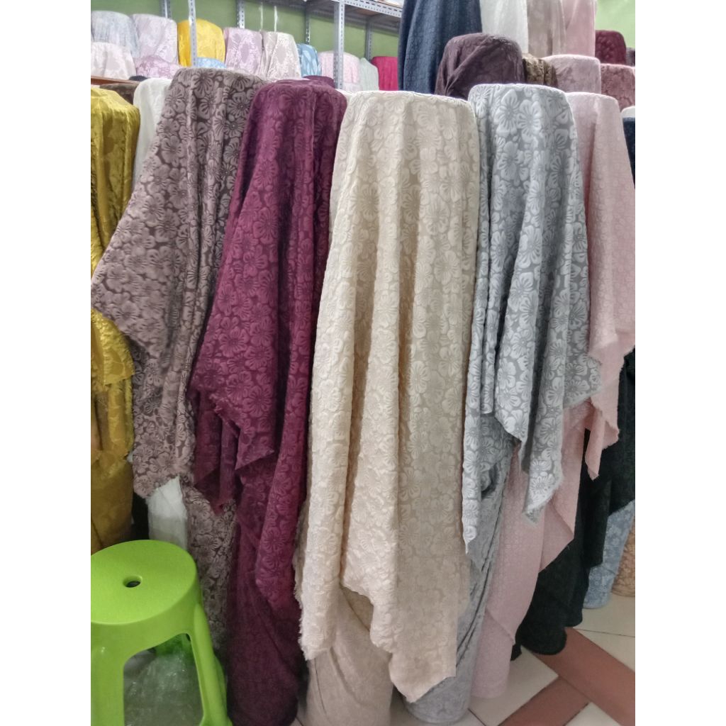 Bahan / Kain Jaguard Motif Bunga