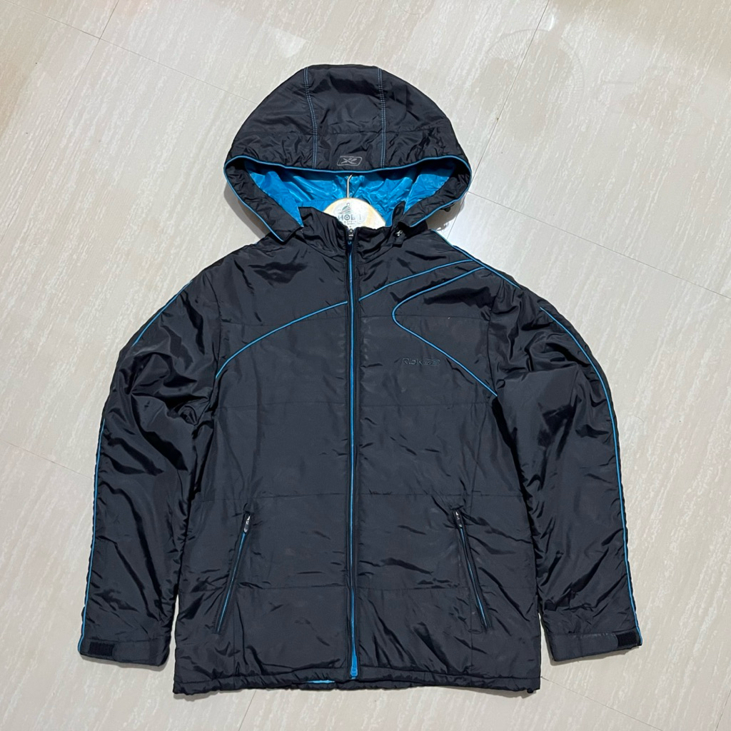 Hoodie Reebok Size M Second Brand Original | Thrifting | Jacket | Bomber | Tracktop | Crewneck