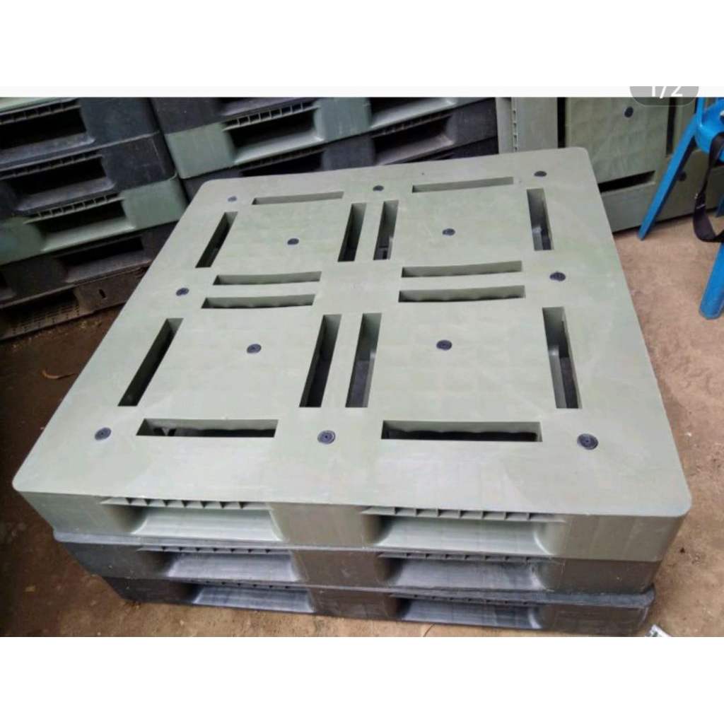 

palet plastik bekas 110x110x15
