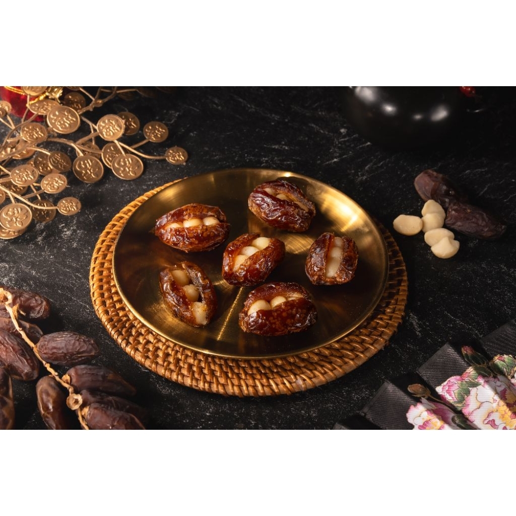 

Macadamia Dates Delight - Cemilan sehat kurma medjool macadamia