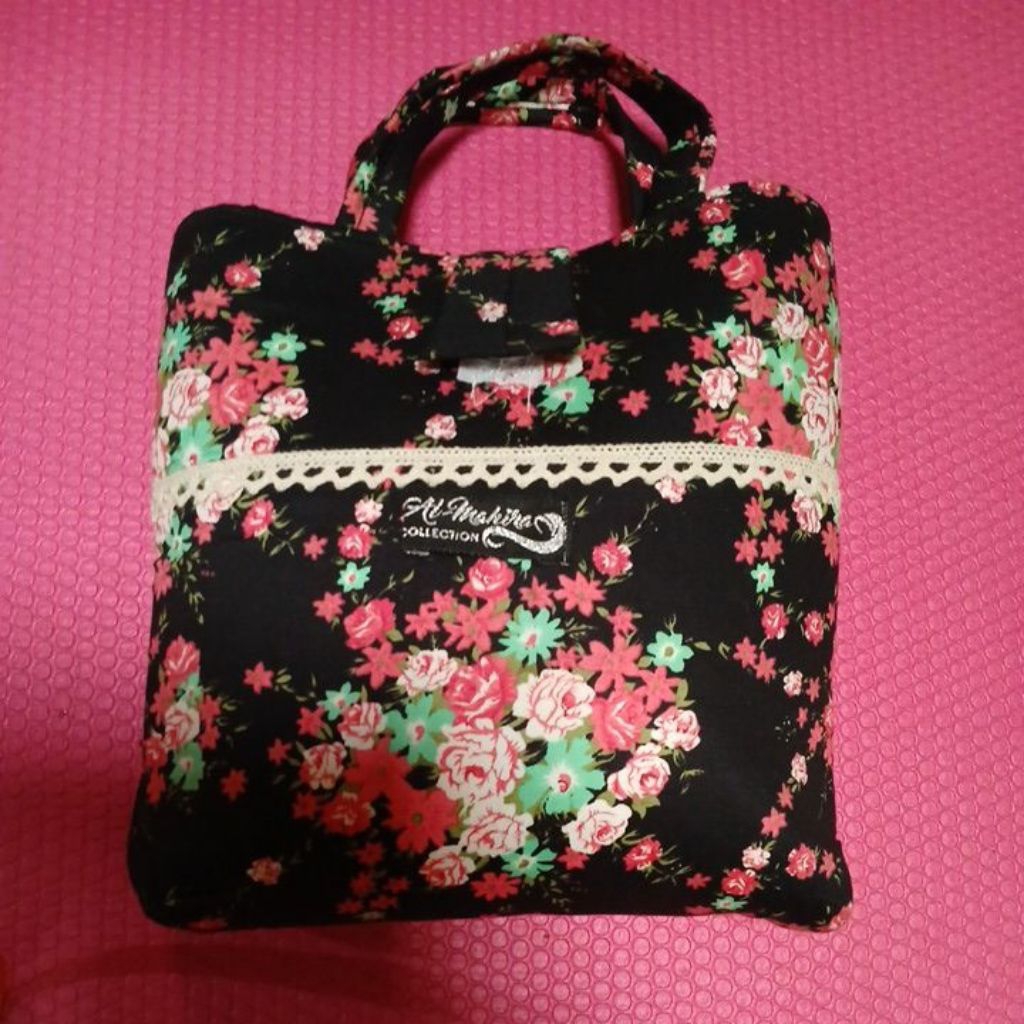 Mukena Black Flowers Pink and Green