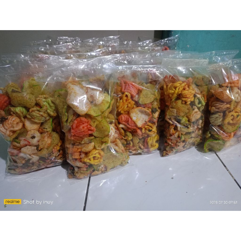 

250 gram KERUPUK MEKAR CAMPUR CAMPUR