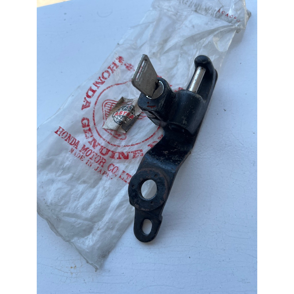 kunci helm Honda s90 s90z s110 benly Original