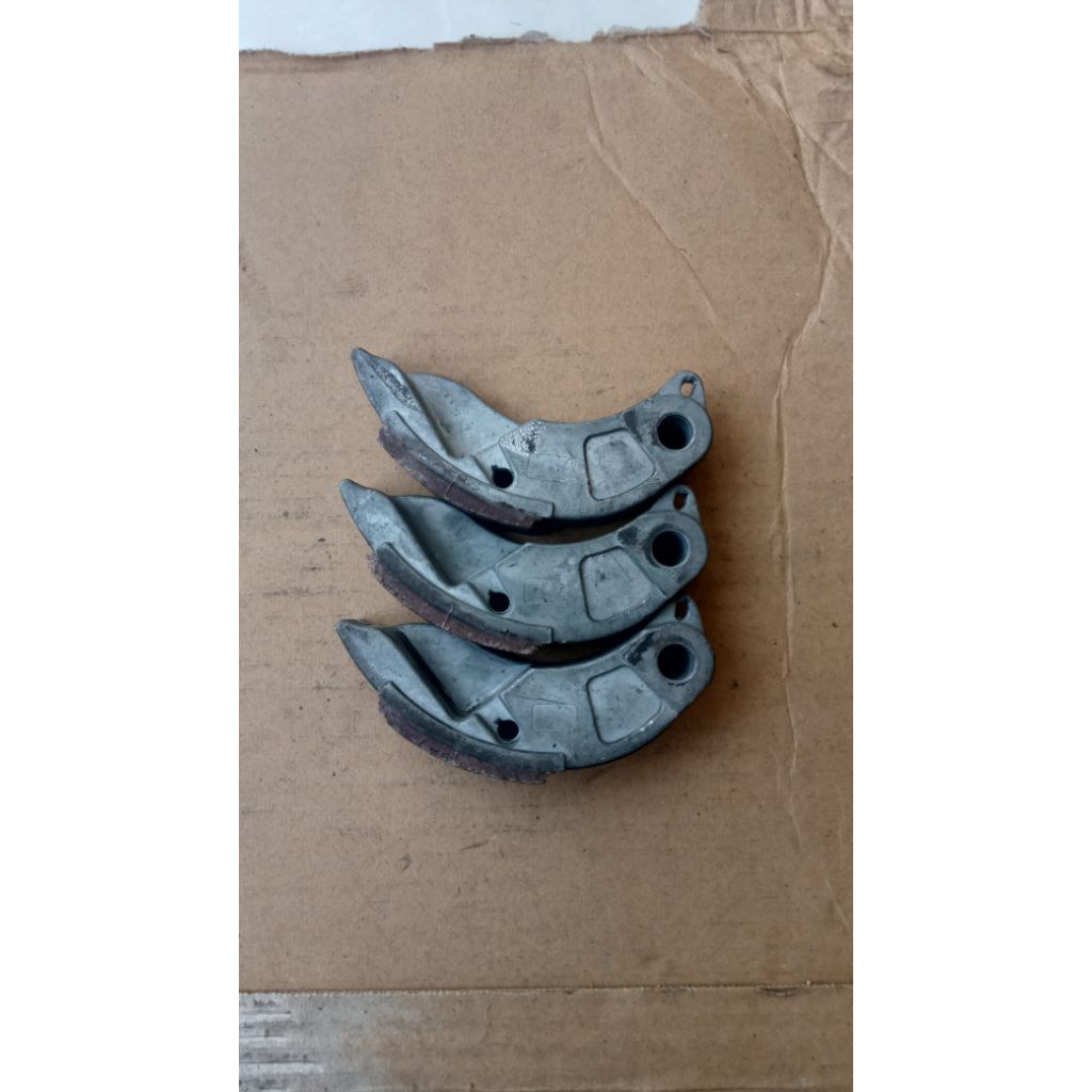 KAMPAS GANDA VARIO 125/150/PCX 150/160.BAHAN PANTEKAN