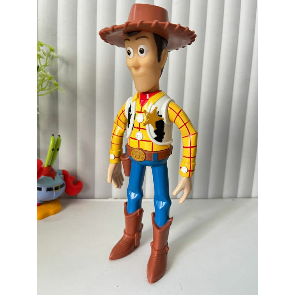 Figure Original Disney Talking Woody Toy Story