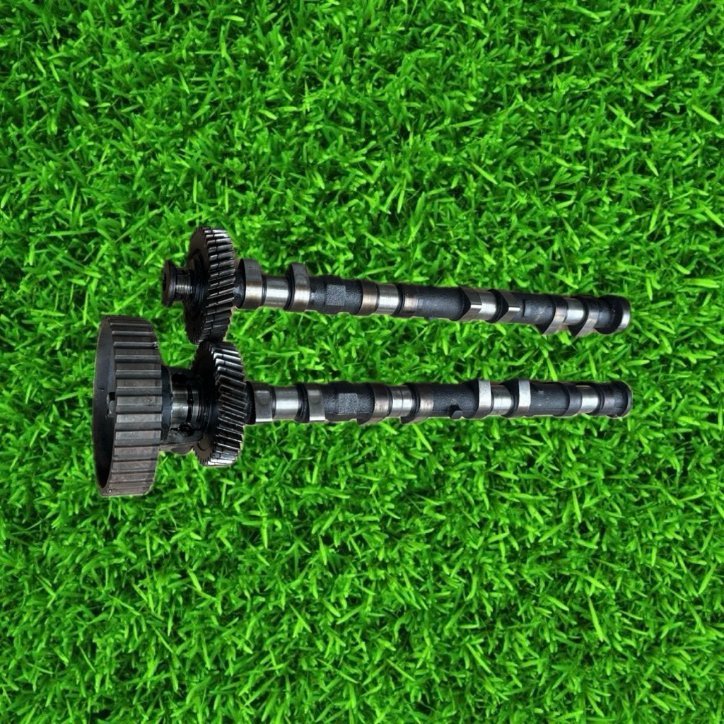 Cramshaft & isian Silinder head Toyota Corolla Twincam 1.6