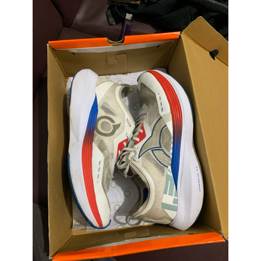 sepatu running ortuseight hyperglide 3.0 second