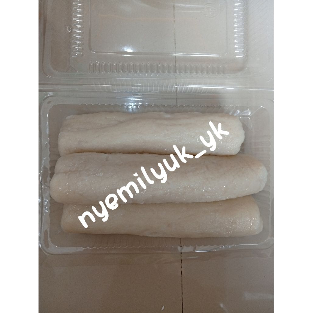 

Pempek Lenjer Ikan Tenggiri