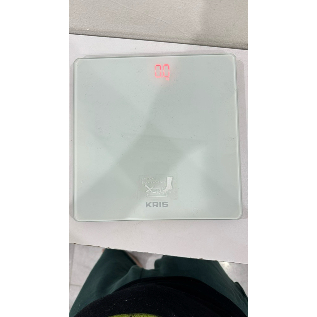 Timbangan Berat Badan (Preloved)