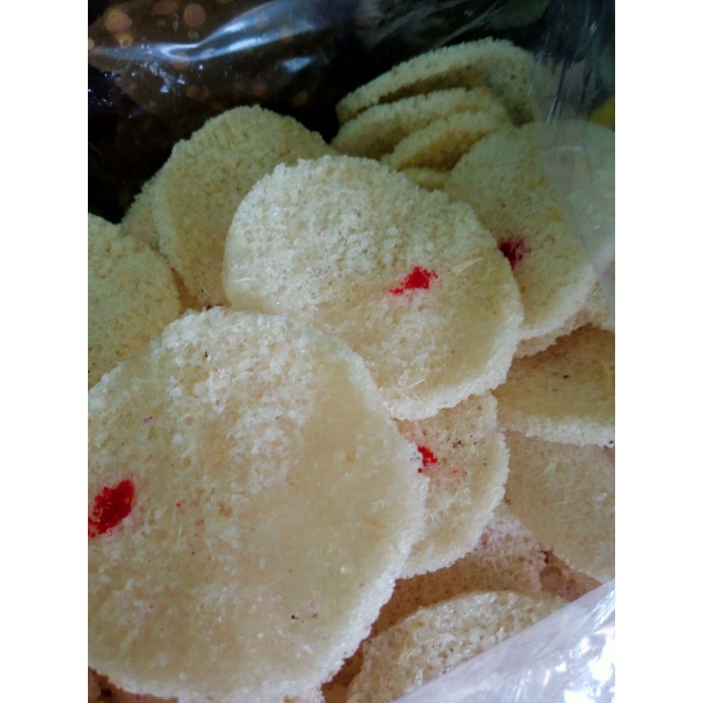 

Rengginang singkong khas Medan 3 varian warna 1kg mentah