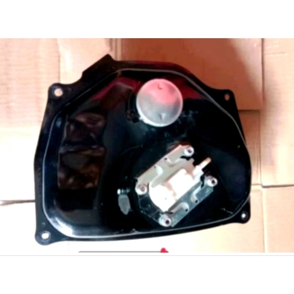 tangki bensin +Fulham Honda beat fi KZL Scoopy fi stater kasar/2013/2014 copotan original